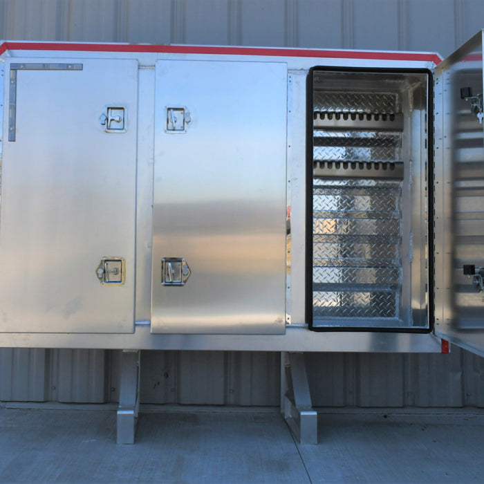 Don't Get Headached by Cargo: 5 Reasons Your Truck Needs a Cab Rack (Updated 2025)
