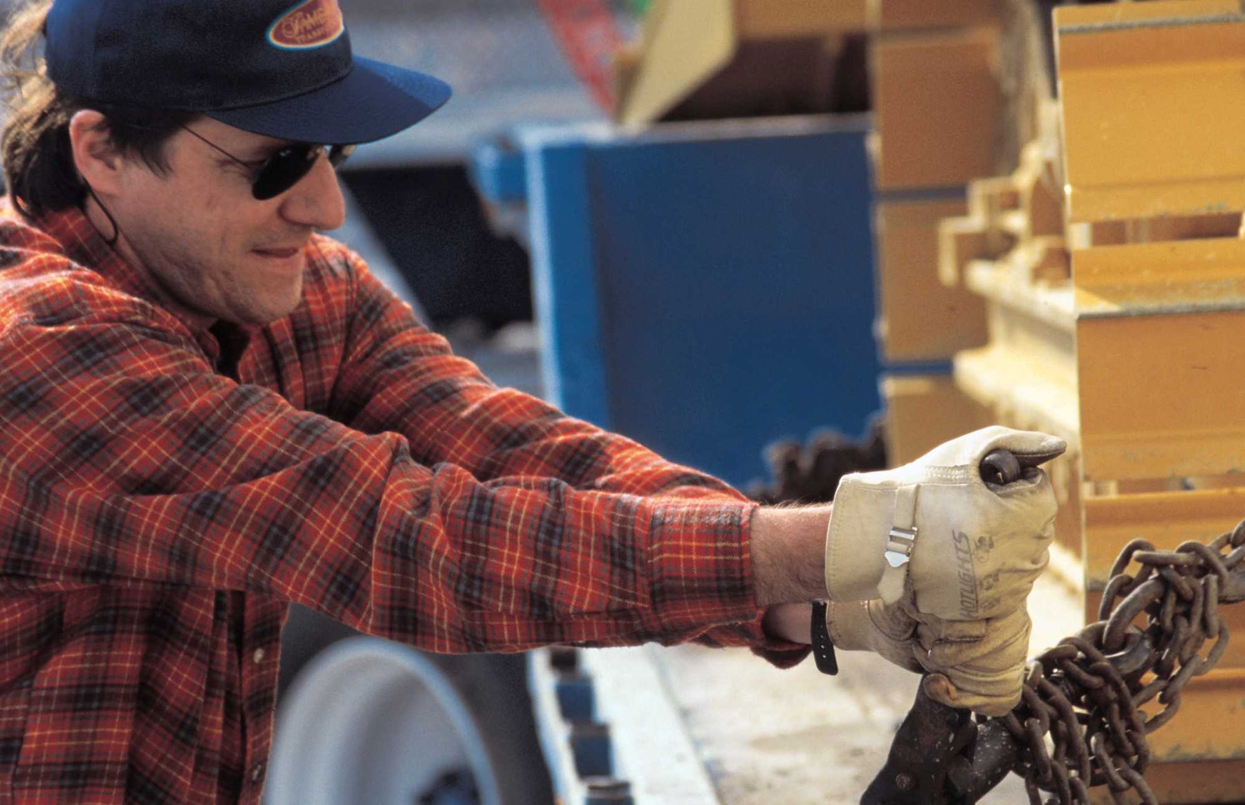 Flatbed Maintenance Time? Follow these tips